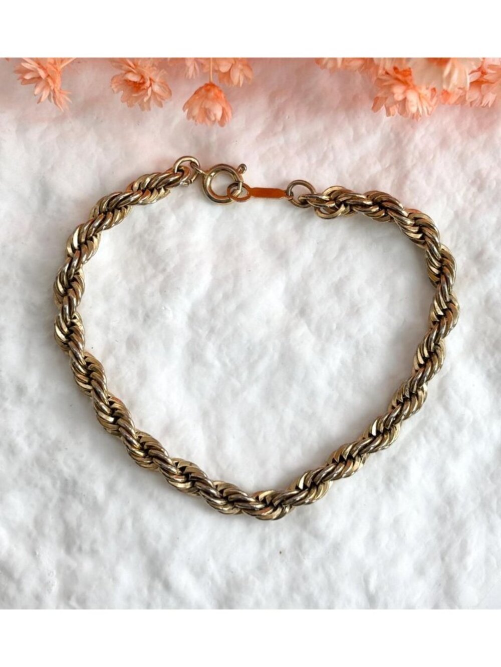 Swirly Braided Gold Toned Chain Minimalist 80's Vintage Bracelet